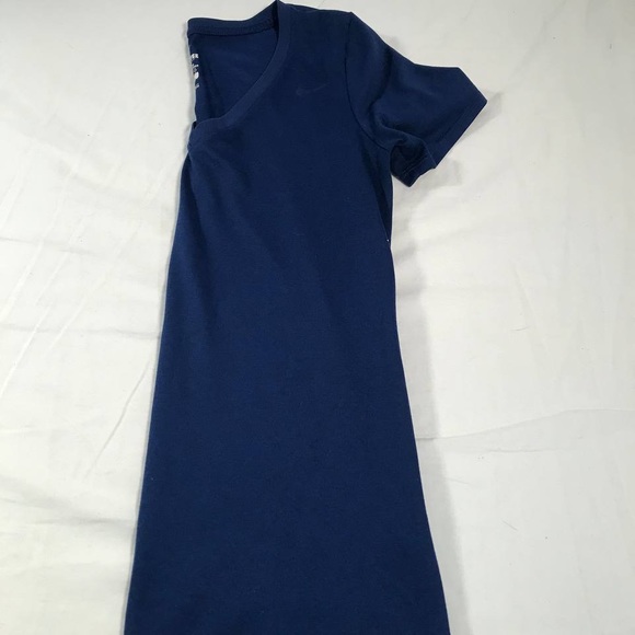 Nike Dri-Fit Shirt - Picture 5 of 5